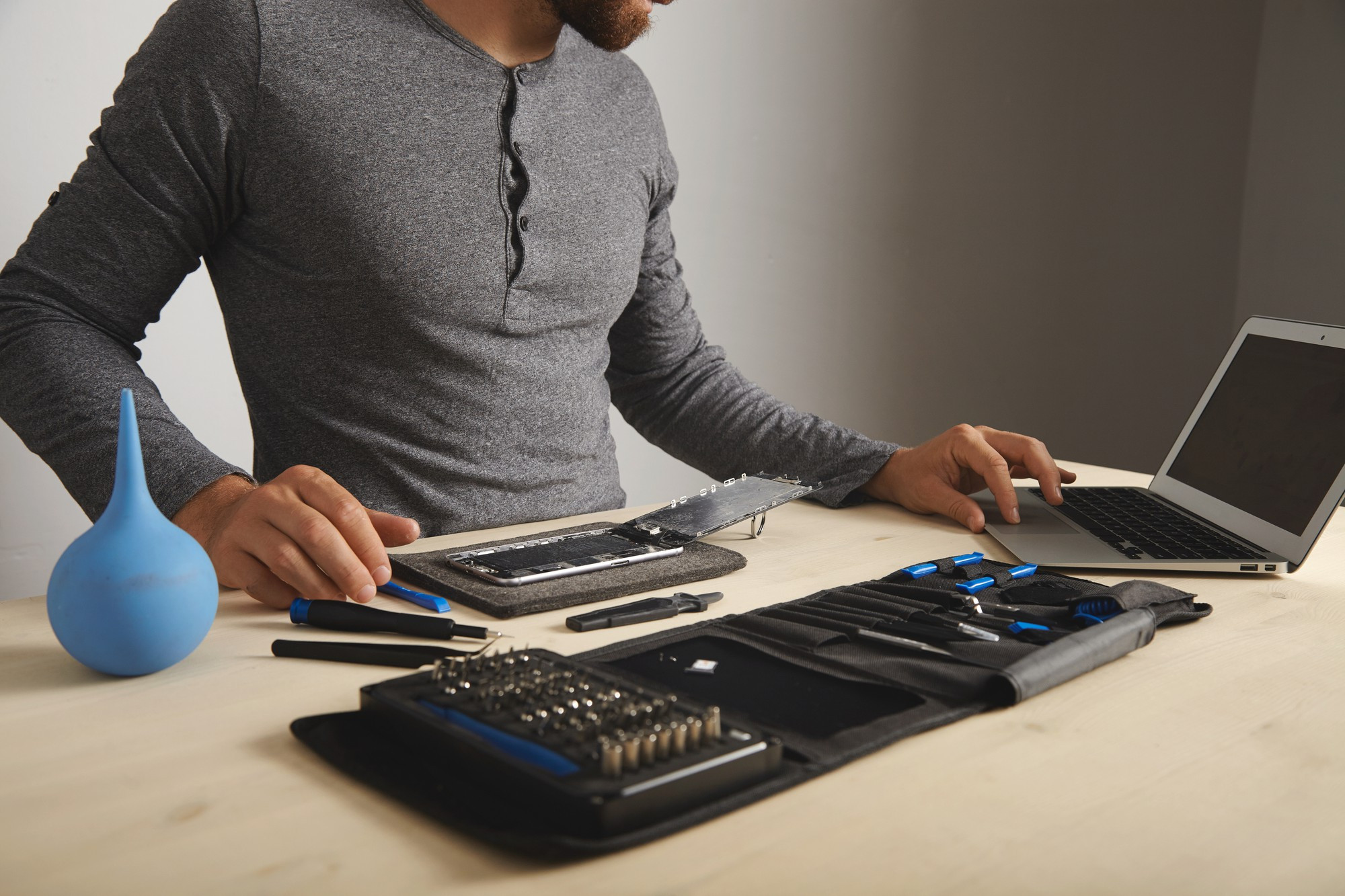 Lenovo Laptop Sound Problem? Let Phone Repair Place Handle It!